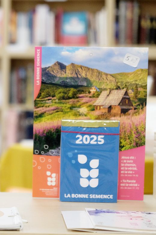 Vente - La Bible ouverte